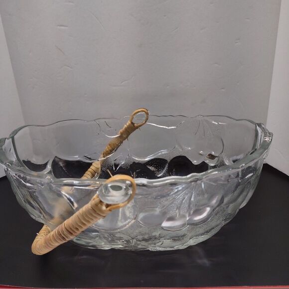 FRUIT BOWL Large Glass Fruit Bowl w/Bamboo Handle - Picture 3 of 6